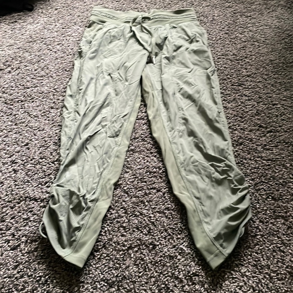 Lululemon Studio Crop